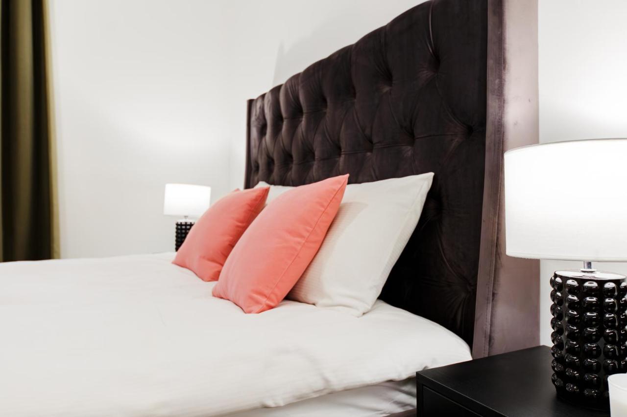 Rigaapartment Elizabetes 22 Self-Service Aparthotel Екстериор снимка