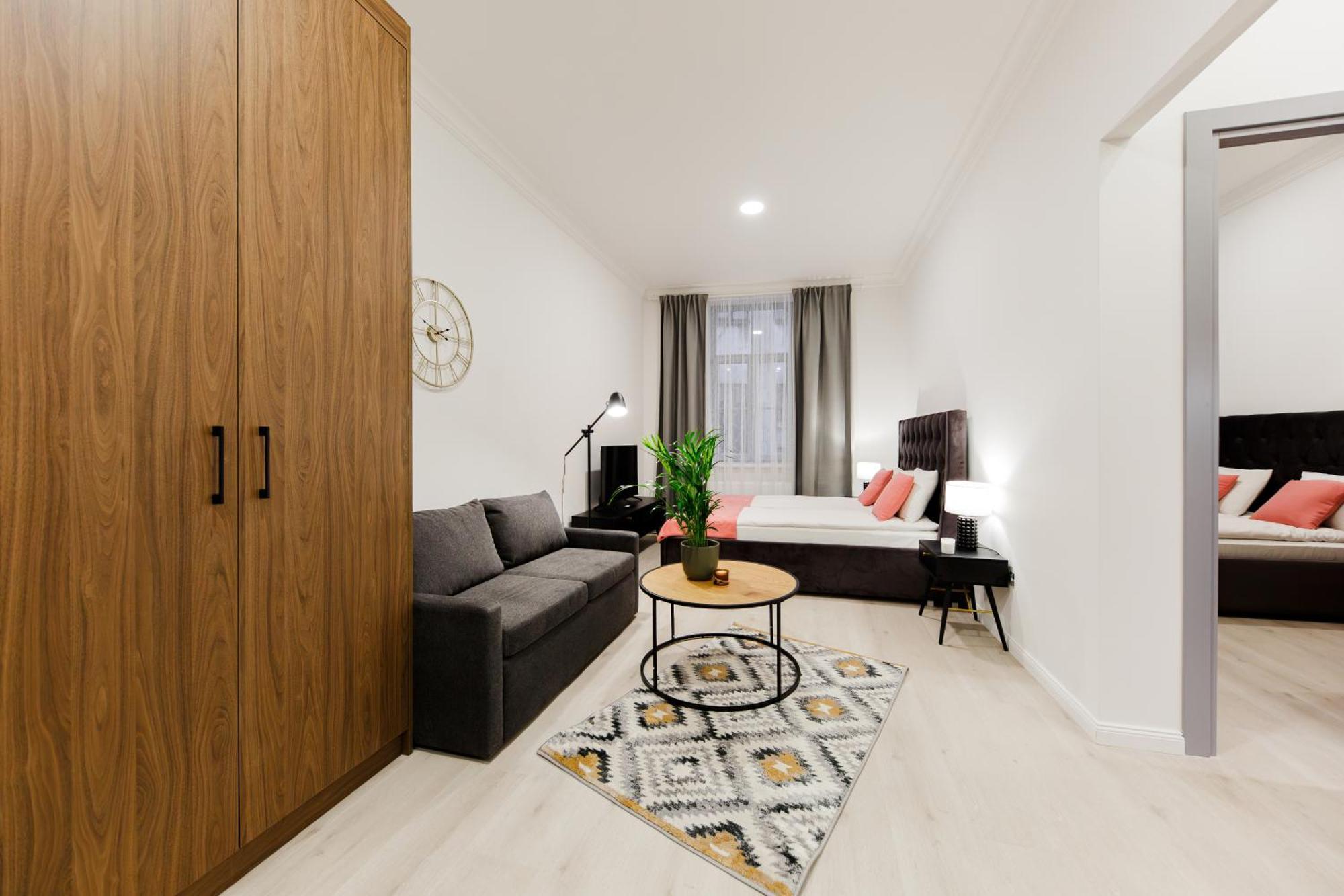 Rigaapartment Elizabetes 22 Self-Service Aparthotel Екстериор снимка